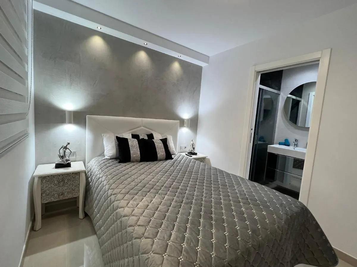 Apartamento Luxury House Atlantico Private Heated Pool Costa Adeje  España