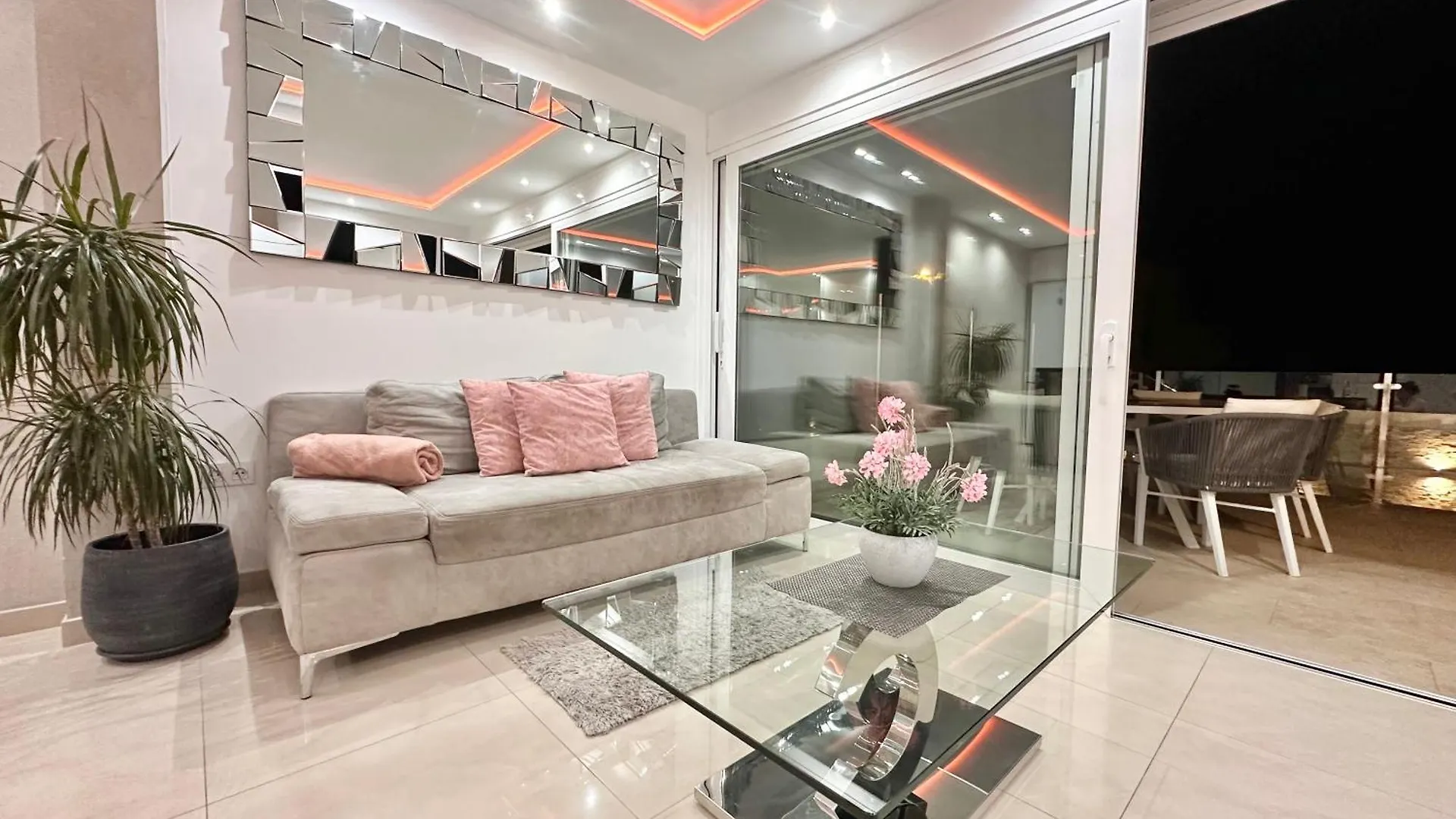 Apartamento Luxury House Atlantico Private Heated Pool Costa Adeje   Costa Adeje (Tenerife)