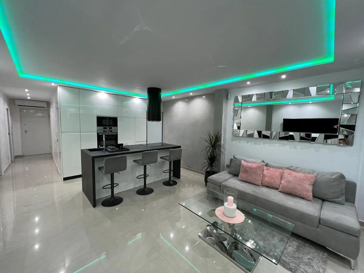 Appartamento Luxury House Atlantico Private Heated Pool Costa Adeje  0*, Costa Adeje (Tenerife)